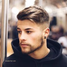 Image result for cool short mens haircuts Trending Mens Haircuts, Men Undercut, Ideas Haircut, Short Hair Model, Side Swept Hairstyles, Mens Hairstyles Medium, Haircut Men