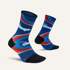 2024 City Collection has finally dropped. Here for a limited time, and now featuring epic international runs as well. From Boston, Chicago, and New York to Tokyo and London, we can't wait to see where these socks take you. Engineered with anatomical design and Targeted Compression, providing a Custom-Like Fit and reduced risk of blisters, plus our Light Cushion for added impact protection. Targeted Compression and anatomical design provide an unmatched Custom-Like Fit. High density cushioning pr Sock Drawer, Limited Editions, Crew Socks, Density, Limited Time, The City, Boston, Tokyo, Chicago