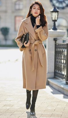 Cashmere Coat Women, Woolen Dresses, Style Lookbook, Long Winter Coats, Long Coat Women, Long Wool Coat, Elegant Casual