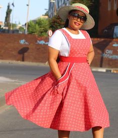 Shweshwe Skirts South Africa, Modern Tswana Traditional Dresses, Sotho Traditional Attire Women, Makoti Dresses African Women, Shweshwe Skirts, Shweshwe Dresses Patterns, Sotho Traditional Dresses, African Dress Patterns, South African Traditional Dresses