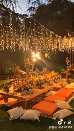 Honor your love story with a fall wedding backdrop inspired by the season's charm. Blend rustic touches and cozy hues to create an intimate and lasting atmosphere. Fall Wedding Decor Ideas, Fall Wedding Decor, Wedding Decor Ideas, Mehndi Decor, Home Wedding Decorations, בר מצווה