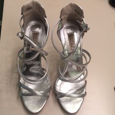 Badgley Mischka Strappy Silver Evening Shoes In Silver Size 7. 4 1/2 In Heels Silver Evening Shoes, Badgley Mischka Shoes, Evening Shoes, Shoes Color, Badgley Mischka, Women's Shoes Sandals, Shoes Sandals, Size 7, Women Shoes