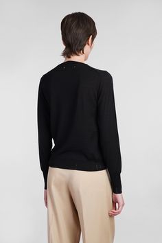 100% virgin wool Luxury Black Wool Cardigan, Luxury Merino Wool Workwear Sweater, Luxury Merino Wool Sweater For Work, Black Wool Sweater For Work, Black Wool Sweater For Workwear, Black Cashmere Sweater For Formal Occasions, Elegant Black Merino Wool Cardigan, Luxury Black V-neck Sweater, Luxury Black Wool Top