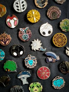 Hollow Knight Enamel Pins X 5 your Choice - Etsy Montenegro Multicolor Enamel Collectible Pin, Etsy.com Etsy, Random Stuff To Buy, Pin Display, Hollow Night, Arte Peculiar, Hollow Art, Arte 8 Bits, Enamel Pin Collection