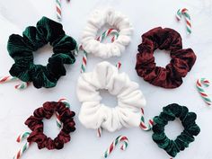 Christmas Scrunchies, Green White Red, Shell Crafts Diy, Gifts For, Christmas Packaging, Hair Scrunchies, Red Maroon, Shell Crafts