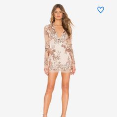 Size: S Color: Rose Gold Nwt Sequin Embellished Mesh Fabric Fully Lined Hidden Back Zipper Closure Msrp: $66 Sparkly Party Dresses, Rose Gold Cocktail Dress, Sparkly Party Dress, Girls Sequin Dress, Rose Gold Dress, V Neck Cocktail Dress, Diamond Girl, Sequin Bodycon Dress, Geometric Print Dress