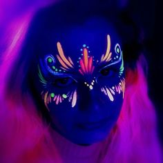 Neon Dance Makeup, Blacklight Face Paint, Neon Festival Face Paint, Neon Party Paint, Black Light Face Paint Ideas, Black Light Makeup Ideas, Neon Body Art, Neon Body Painting