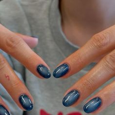 One Colour Nail Ideas, What Colours Go With Blue, Nails Cool Ideas, Blue Cool Nails, Cool Blue Nail Designs, Nail Inspo￼, Cute Short Nails Blue, Navy Aura Nails, 2 Colour Nails