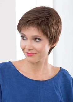 A trendy pixie cut with a short cropped fringe. Ladies Wigs, Easy Hair Cuts, Crop Hair, Monofilament Wigs, Hair Styles 2014, Short Hair Wigs, Shot Hair Styles, Short Hair Styles For Round Faces