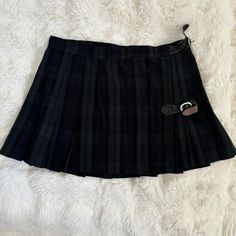 Please Dm B4 Purchase I Still Am Thinking About Selling It :) Mini Buckle Skirt Dm W Questions Preppy Black Skort For School, Preppy Black Pleated Skort, Black Preppy Pleated Skort, Black Pleated Preppy Skort, Preppy Black Skirt For School, Preppy Mini Length Black Bottoms, Preppy Black Mini Length Bottoms, Preppy Black Mini-length Bottoms, Preppy Black Mini Skort