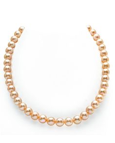 When it comes to the hottest and most demanded color in freshwater pearl necklaces, peach definitely fits that description. If you are looking for an affordable pearl necklace that is absolutely gorgeous, here is a AAA quality 9-10mm peach freshwater pearl masterpiece. This pearl necklace has 'Very High' grade luster and is affixed with a beautiful 14K gold clasp. Peach Necklace, Peach Jewelry, Clasp Necklace, Pearl Necklaces, Freshwater Pearl Necklace, Pearl Gemstone, Freshwater Pearl Necklaces, Stunning Necklace, Pearl Size