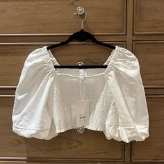 Super Cute New With Tags Size Small/4 White Ruffle Top, Ruffle Top, Color White, Top Blouse, Super Cute, Blouses, Womens Tops, Tags, Women Shopping