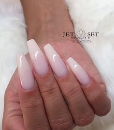 French Manicure Stiletto Nails, Trendy French Manicure, Friend Nails, Gel Manicure Diy, New French Manicure, Gel Manicure Colors, Pink French Manicure, Gel French Manicure, Gel Manicure At Home