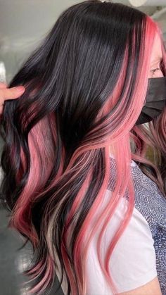 Peekaboo Hair Color Ideas, Peekaboo Hair Color, Pink Hair Streaks, Hidden Hair Color, Peekaboo Hair Colors