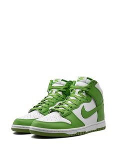 Nike Dunk High Women, Yeezy Boots, Clog Boots, Nike Models, Dunks Nike, Nike Dunk High, High Shoes, Dunk High, Retro Sneakers