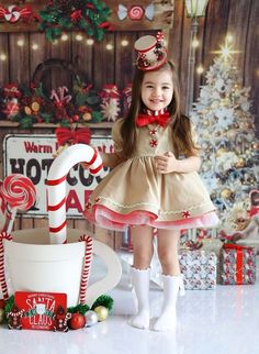 Kids Christmas Costumes, Christmas Outfit Kids, Christmas Outfits For Kids, Gingerbread Outfit, Gingerbread Dress, Safari Costume, Christmas Photo Shoot, Safari Outfits