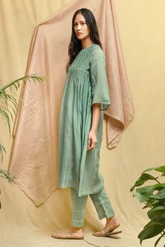 Shop for Chambray and Co. Green Mul Embroidered Kurta And Pant Set for Women Online at Aza Fashions Fitted Green Pant Set With Resham Embroidery, Designer Embroidered Green Pant Set, Designer Green Embroidered Pant Set, Green Embroidered Pant Set For Eid, Traditional Green Pant Set With Floral Embroidery, Festive Green Pant Set With Floral Embroidery, Festive Green Pant Set With Chikankari Embroidery, Green Cutwork Kurta For Spring, Spring Green Cutwork Kurta