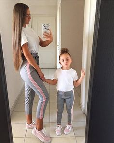 Mother’s Day gifts, Mom goals, mom aesthetic, gifts for her, Mother’s day Mom Outfits Fall, Mom Daughter Outfits, Mommy Daughter Outfits, Mother Daughter Fashion, Mother Daughter Matching Outfits, Mother Daughter Outfits, Simple Fall Outfits, Mommy And Me Outfits, Matching Family Outfits