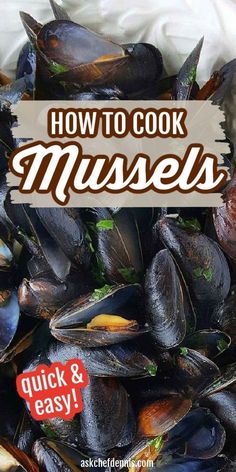 How to Cook Mussels How To Clean Mussels, Easy Mussels Recipe, Cooking Mussels, Steamed Mussels, Appetizers For A Crowd, Seafood Appetizers, Food Stamps, Cheap Dinners