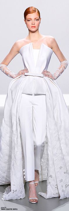 Ralph & Russo Spring/Summer 2014 Bridal Pantsuit Brides, Bridal Pantsuit, Wedding Pants, Couture 2014, Ralph Russo, Ralph And Russo, Couture Mode, Pants Dress