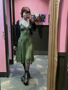 cred to the owner Fairy Grunge Formal Dress, 90s Grunge Witch Aesthetic, Quirky 90s Fashion, Whimsical Spring Outfits, Buffy Vampire Slayer Outfits, Practical Magic Inspired Outfits, Practical Magic Fashion, Teenage Witch Outfits, Whimsy Clothes