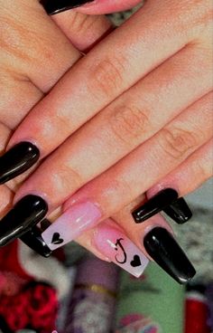 Acrylic Nails With Letter J On It, Nail Designs For Boyfriend, Boyfriend Nails Designs Letter J, Nail Designs With The Letter J, Nail Ideas With The Letter J, Black Nails With Letters Initials, J Letter On Nails, Nails With The Letter K On Them, Nails Design With Letter