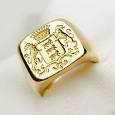 ❤️About the Item❤️ ✔ A round signet men's ring handcrafted by experienced craftsmen in real solid gold symbolizing life and positivity.  ❤️DISCOUNT AND OFFERS❤️ ✔ Please contact us for any discounts or offers that are available on this item. We also provide discounts on bank transfers. Please check the payments methods below! ❤️CUSTOMIZATION❤️ ✔ Please check our designs listed in our store and don't hesitate to contact us with any custom made jewelry piece. ✔ We can engrave custom text of your c Gold Symbolic Signet Ring For Wedding, Gold Symbolic Signet Ring For Ceremonial Occasions, Ceremonial Gold Signet Ring Symbolic Style, Symbolic Gold Signet Ring For Ceremonial Occasions, Symbolic Gold Signet Ring For Ceremonial Use, Gold Ceremonial Symbolic Signet Ring, Precious Jewels, Made Jewelry, Custom Ring