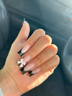 Black French Tip Nails With Bow, Black French Tip With Bow, Milan Nails, French Nails With Bow, Black French Tips Nails, Bow Nails Design, White Nail Ideas, Black French Tip Nails, Bow Nail Designs