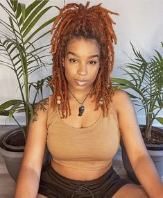 New Natural Hairstyles, Beautiful Locs, Beautiful Dreadlocks, Black Queens, Mom Hairstyles, Dread Hairstyles, Black Hair Care, Dreadlock Hairstyles