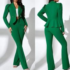 Kelly Green Pantsuit Perfect For Work Or Church! Size Med Brand New! Questions? Leave A Comment Below! Green Pantsuit, Office Chic, Chic Pants, Chic Office, Pants Suit, Kelly Green, Emerald Green, Pant Jumpsuit, Career