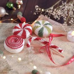 Ravelry: Christmas candies crochet pattern by Natalia Manfré - amigurumi pattern - Candy cane pattern - Christmas decoration #lacigognefr #amigurumi #amigurumipattern #crochetanimal #amigurumidoll #crochet #crochetbird #crochetdoll #dollpattern #häkeln #crochetpattern #crochettoy #crochetdecor #christmasdecor #christmas #christmaspattern #crochetdecoration #christmastoy Crochet Candy, Christmas Candy Canes, Candy Cane Ornament, Christmas Candy Cane, Crochet Toys Patterns, Candy Canes, Crochet Gifts, Crochet Patterns Amigurumi, Stuffed Animal Patterns