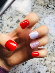 Red white and glitter nails Red Dip Powder Nails Valentines Day, Pink Red White Nails, White And Red Gel Nails, Pink Red And White Christmas Nails, Red White And Pink Nails, Pink And Red Dip Nails, Red And White Dip Nails, Red And White Sparkle Nails, Red And White Summer Nails