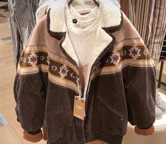 Marshalls Fall Outfits, Jacksonhole Wyoming Outfits, Western Fall Aesthetic, Feminine Western Outfits, Hicking Outfits Fall, Modern Country Outfits, Country Hippie Style, Country Outfits Fall, Fall Country Outfits