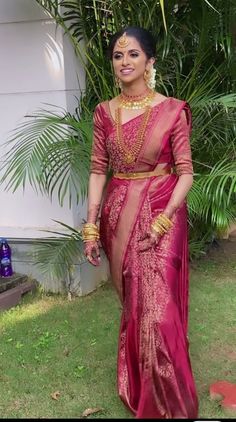 South Indian Marriage Saree, Fancy Reception Sarees For Bride, Reception Saree Ideas For Bride, Wedding Saree Colours, Kanchipuram Silk Saree Wedding Brides Indian Bridal, Bridal Saree For Reception, Reception Look In Saree, Kerala Wedding Saree Collection, Bridal Sarees South Indian Kanchipuram