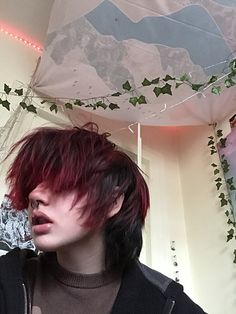 Gender Fluid Hair, Birthday Haircut, Masc Haircuts, Black Red Hair, Natural Straight Hair, Red Hair Inspo, Brown Hair Dye, Fluffy Hair