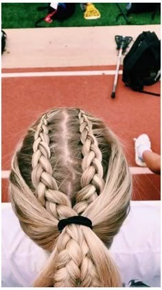 Girls Cheer Hairstyles, Soccer Game Hairstyles, Field Hockey Hairstyles, Gameday Hairstyles, Lax Hair, Lacrosse Hair, Athletic Hair, Cheer Hairstyles, Track Hair