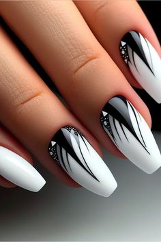 Ring Finger Nails, Latest Nail Designs, Sassy Nails, Simple Gel Nails, Pretty Nail Designs, Glamorous Nails, Black Nail Designs