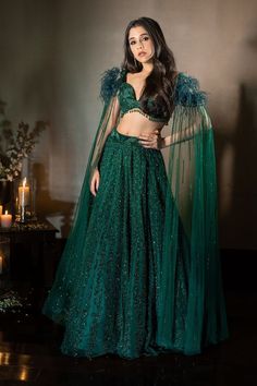 Gemma Green Lehenga Green Indian Outfit, Emerald Green Lehenga, Lehenga Green, Dress Stitching, Bridesmaid Photoshoot, Lehenga Pattern