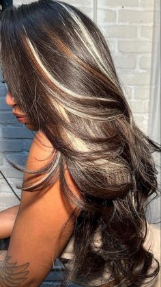 Beach Hairstyles For Long Hair, Hair Streaks, Have Inspiration, Hair Laid, Dope Hairstyles, Beach Hairstyles, Hairstyles Curly, School Looks, Hair Inspiration Color