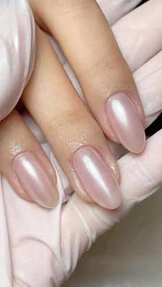 Light Pink Glazed Nails, Chrome Bow Nails, Blush Chrome Nails, Light Pink Chrome Nails, Light Pink Chrome, Nail Inspo Chrome, Glazed Nails, Pink Chrome Nails, Light Pink Wedding