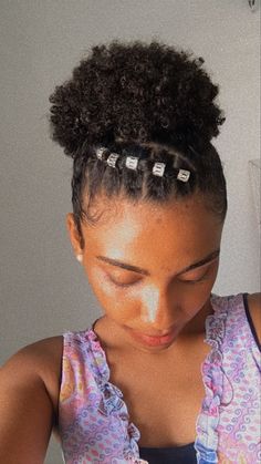 Short Natural Hair Styles Easy, Natural Hair Haircuts, Natural Hair Bun Styles, Natural Hair Cuts, Natural Hair Tutorials, Natural Afro Hairstyles