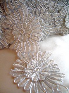 Lace Crafts Diy, Tambour Embroidery, Lace Weddings, Vintage Pins, Leather And Lace, Fabric Flowers, Veil, Lace Trim, Floral Wedding