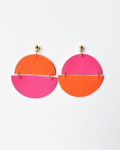 "These statement earrings are made from neon hot pink and neon orange leather in the half moon / semicircle shape. Size: Height 1.75\" the leather and 2\" with the jump ring and bead stud x wide 1.75\" Custom sizes availble. If you wish to make them smaller or bigger I have other sizes avaible. semicirlce sizes availble: .75\", 1\", 1.20\", 1.4\", 1.6\", 1.75\", 2\" For my earrings, I used the semicircle size on top 1.6\" and bottom 1.75\". Hope the information helps you! All jewelry in my shop Hot Pink Earrings, Moon Earring, Earring Minimalist, Neon Rose, Orange Jewelry, Half Moon Earrings, Leather Earring, Leather Jewellery, Rose Orange