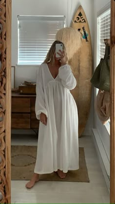 Westerncore Aesthetic Fashion, Chiffon Flowy Dress, Boheme Goods, Loose Summer Clothes, Muslin Aesthetic, White Boho Outfit, Boho Inspired Outfits, Plus Size Feminine Style, Australian Style