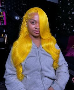 Yellow Wig, Yellow Hair Color, Best Human Hair Wigs, Curly Hair Drawing, Wig Color