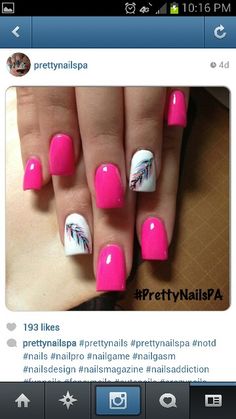 Feather Nail Designs, Glitter Nails Diy, Feather Nail, Accent Nail Art, Feather Nail Art, Deco Nails, Bright Pink Nails, Feather Nails, Art Deco Nails