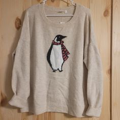 Please See Pics For Small Pull Located On The Back Of Sweater Gap Women, Gap Sweater, Knit Sweater, Sweater Sizes, Knitted Sweaters, Gap, Scoop Neck, Sweaters For Women, Cream