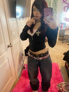 Alt Outfits Ideas, Emo Outfit Inspo 2000s, Y2k Mcbling Outfit, Cvnty Outfits, Emo Outfits For School, Y2k Outfits Emo, Emo Style 2000s, Emo Outfits 2000s, Grunge Alternative Fashion