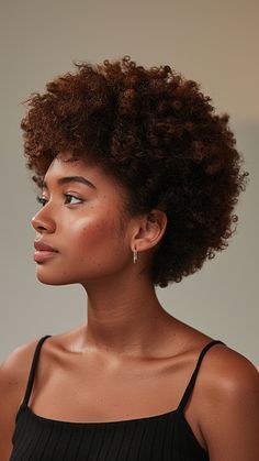 Elderly Woman Hairstyles, Natural Hair Styling For Black Women, Short Afro Women, Natural Hair Mullet Black Women, Afro Cuts For Women, Afro Haircuts Women, Reference Photos Women, Short Afro Haircut, Medium Length Afro