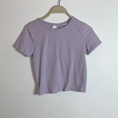 Super Cute Nwot Hollister Lavender Tie-Back Shirt Size Xs. In Excellent Condition, Never Worn Before. Open To Reasonable Offers And Questions! Fitted Lavender Short Sleeve Top, Fitted Basic Purple Top, Stretch Purple T-shirt For Spring, Lavender Crew Neck Basic Top, Basic Lavender Crew Neck Top, Casual Lavender Summer Shirt, Casual Lavender Shirt For Summer, Lavender Trendy T-shirt For Summer, Trendy Lavender T-shirt For Summer